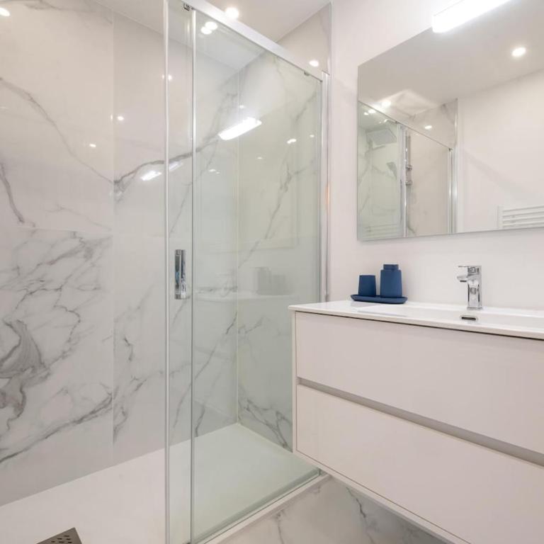 Appart 4 étoiles, piscine, parking, wifi - Appartamento - 36