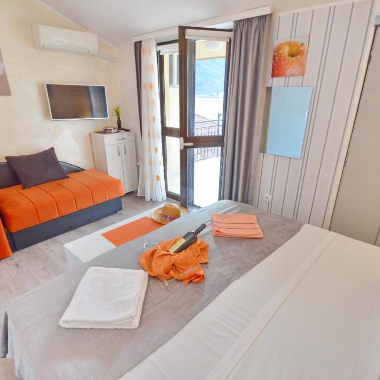Apartment The Sea Coast - One-Bedroom Apartment - 24