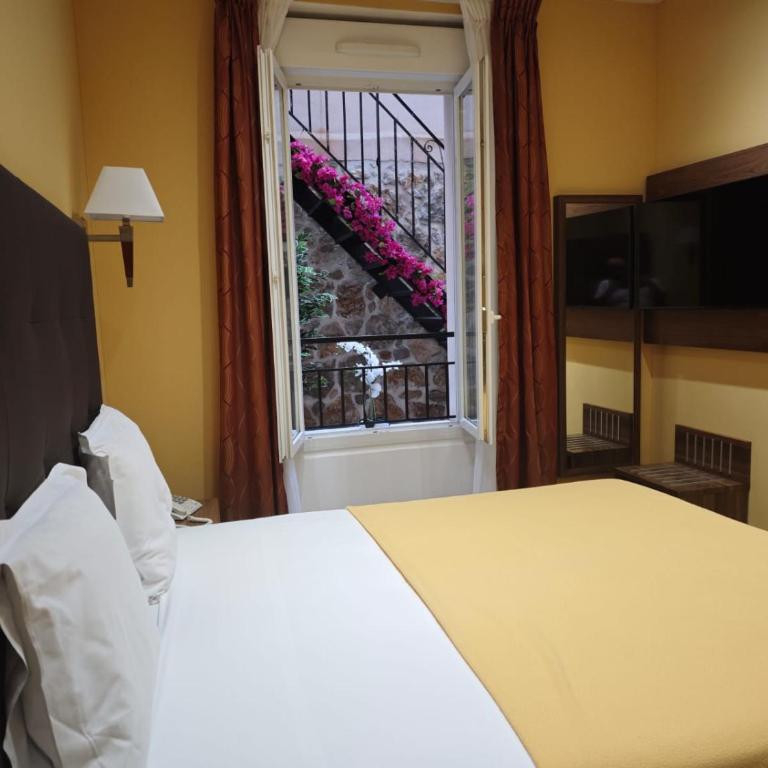 Hotel Capitole - Chambre Double - Accessible aux Personnes à Mobilité Réduite - 3