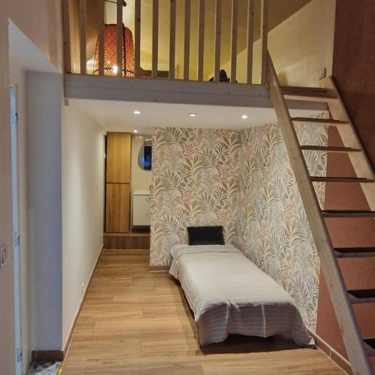 Sunset Villa atypical with air conditioning - Maison de Vacances - 30
