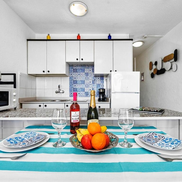 Holiday Dream near Yumbo - One-Bedroom Apartment - 3