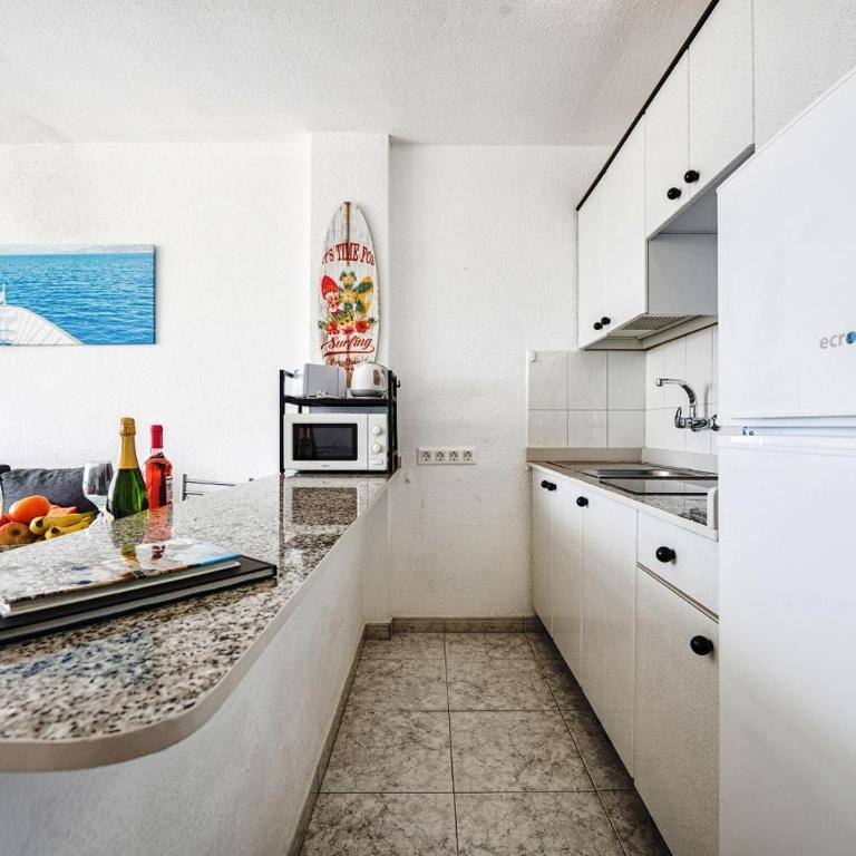 Holiday Dream near Yumbo - One-Bedroom Apartment - 12