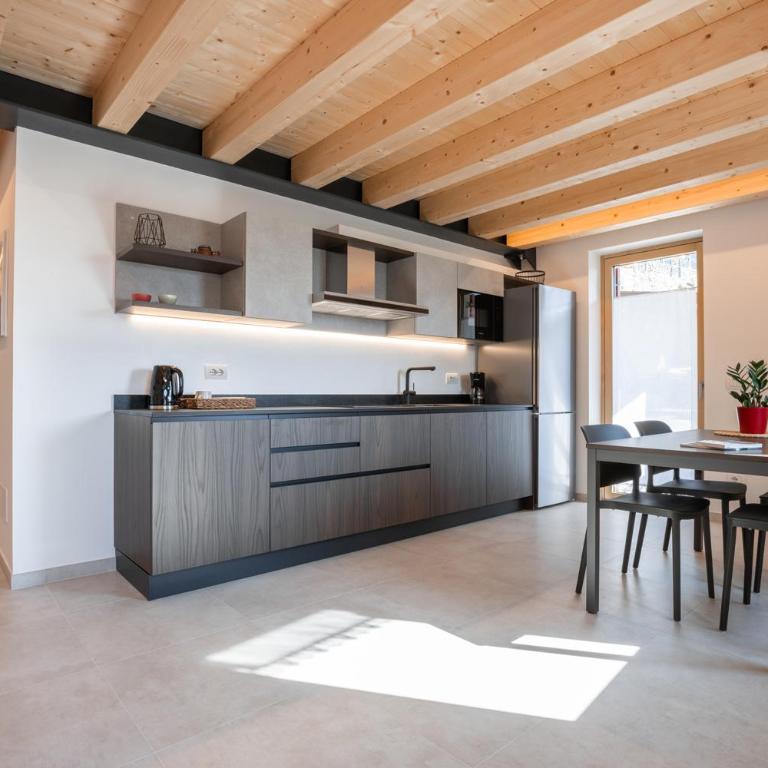 Ca' Rota House Tenno - Deluxe Apartment mit 2 Schlafzimmern - 4
