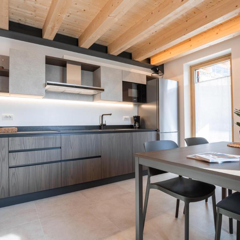 Ca' Rota House Tenno - Deluxe Apartment mit 2 Schlafzimmern - 3