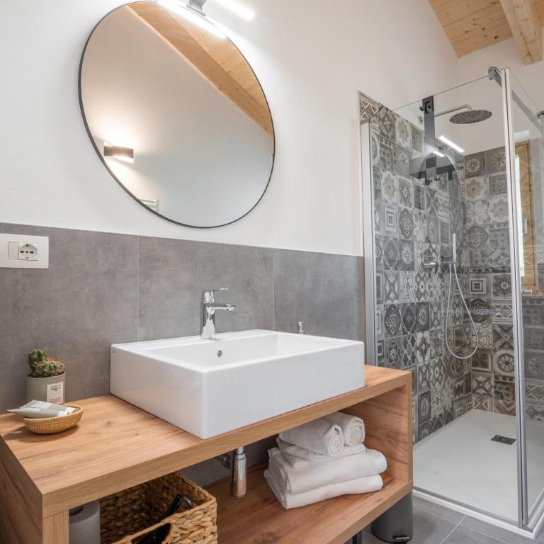 Ca' Rota House Tenno - Superior Apartment mit 2 Schlafzimmern - 21