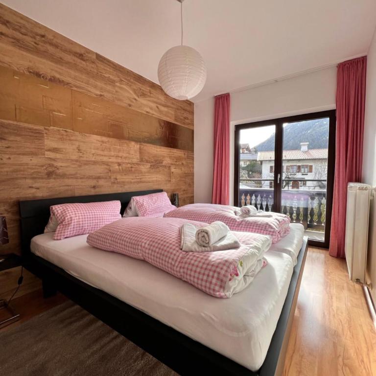 Ferienappartements Alpenwelt - Apartment with View and Balcony - 5