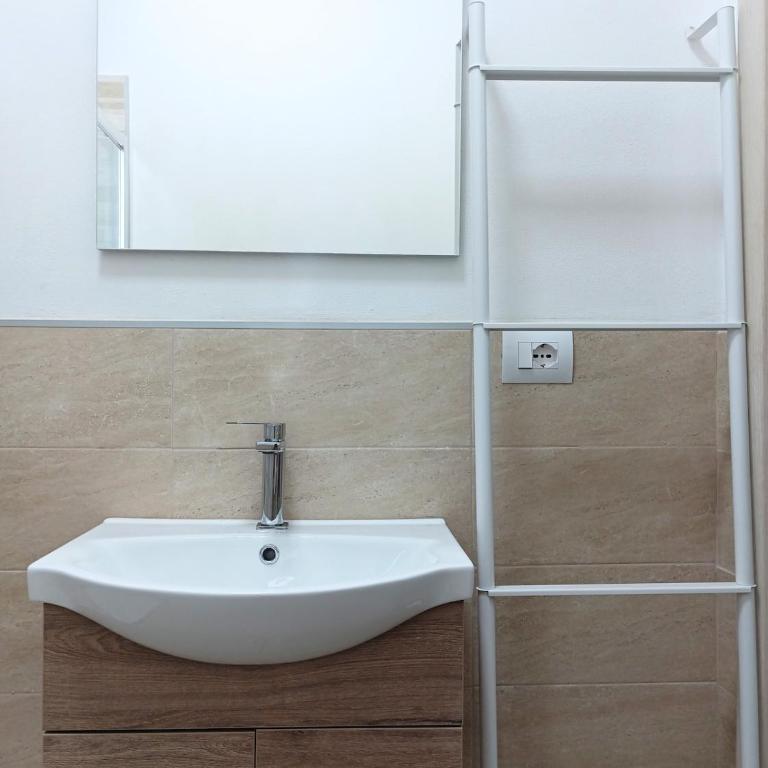 Casa Pablo - Ospedale Maggiore - Appartamento con 2 Camere da Letto - 16