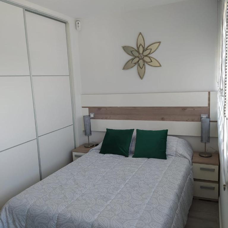 Carihuela Núcleo Cristal 2 - One-Bedroom Apartment - 4