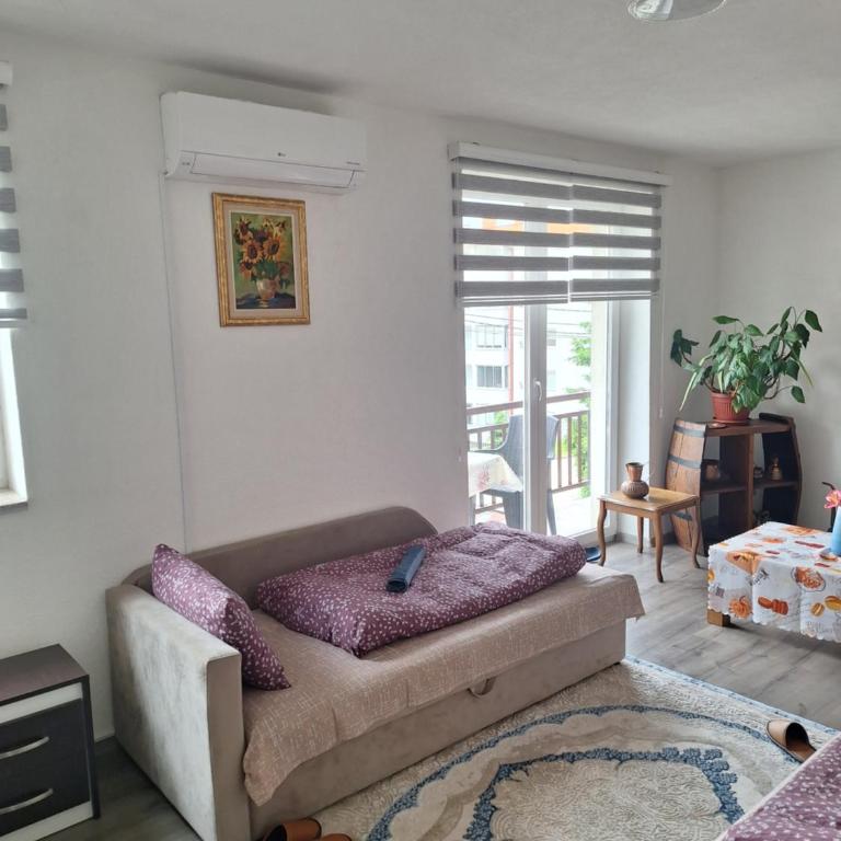 Apartmani Villas - Standardni Trokrevetni Studio - 4