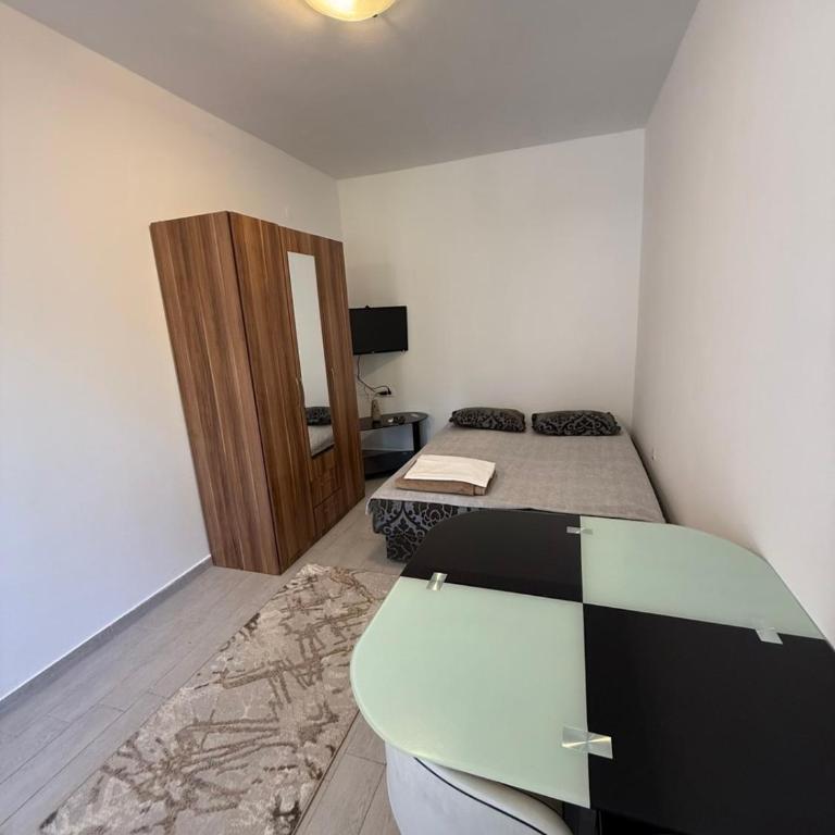 Anita Guest House - Deluxe King Studio - 7