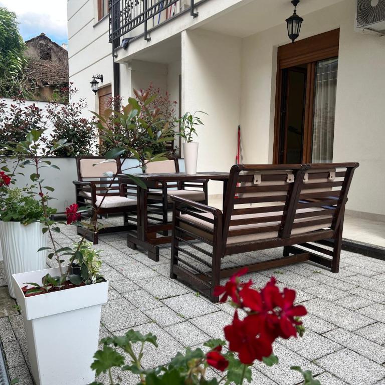 Apartman Korićanac II Vrnjačka Banja - One-Bedroom Apartment - 2