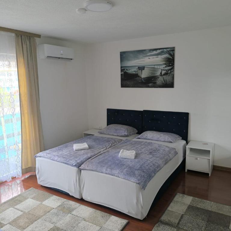 Amina Sarajevo Apartments - Three-Bedroom Premium Apartment - 5