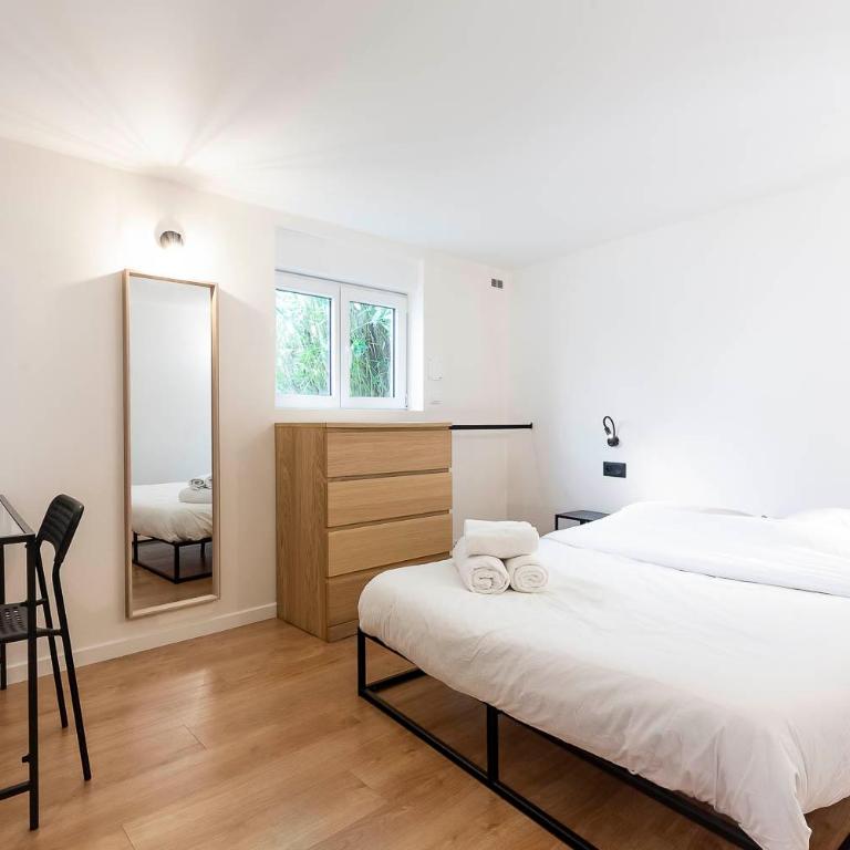 Loft Spacieux pour 10 personnes avec Terrasse - Maison 4 Chambres - 26