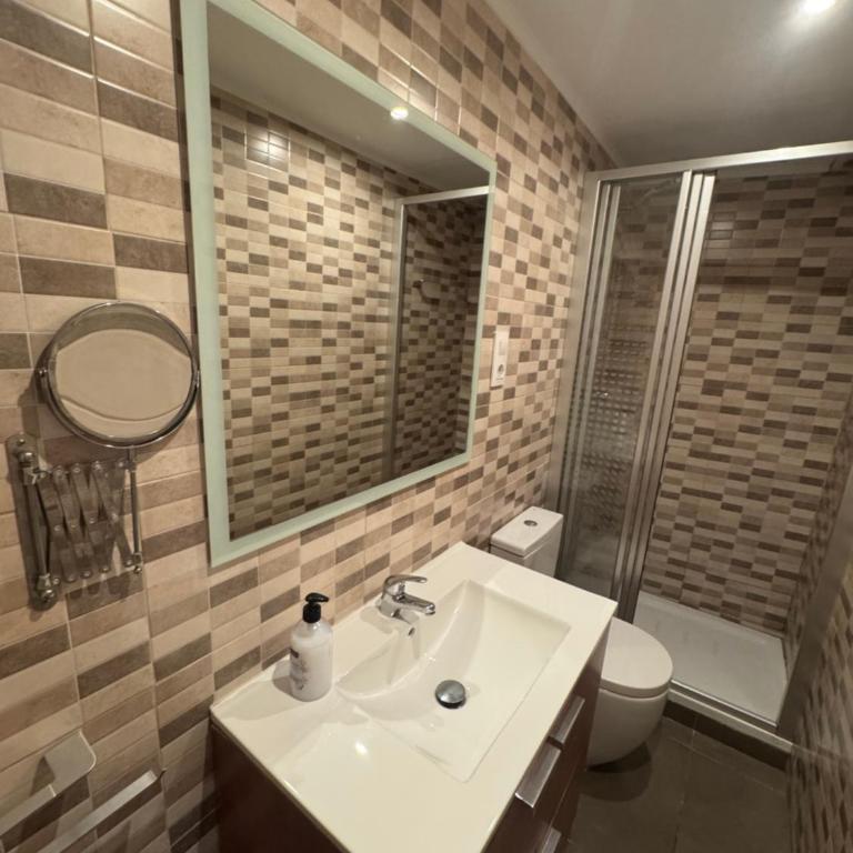 Piso con jardín, de Playa Fenals - Apartamento de 3 dormitorios - 14