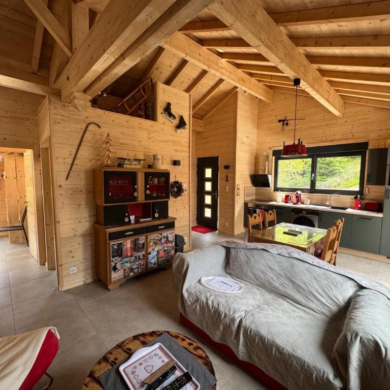 Chalet du saut de la bourrique, plain-pied, SPA couvert, terrain clôturé - Chalet 2 Chambres - 15