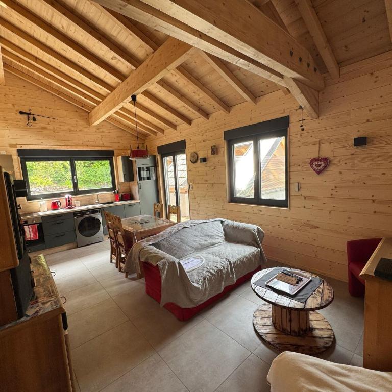 Chalet du saut de la bourrique, plain-pied, SPA couvert, terrain clôturé - Chalet 2 Chambres - 2