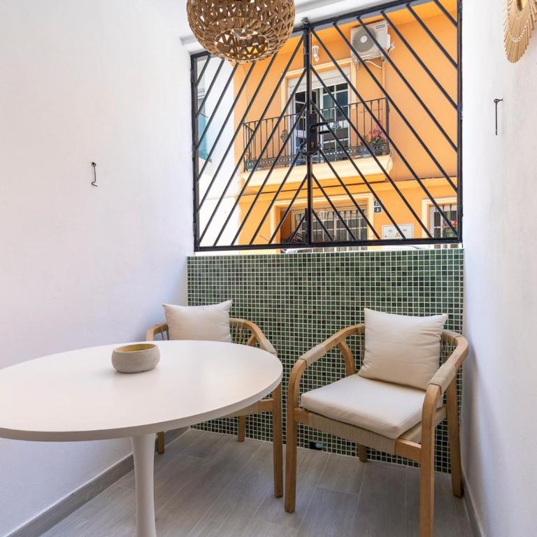 Pass the Keys Chic Retreat in the heart of La Cala - One-Bedroom Apartment - 13