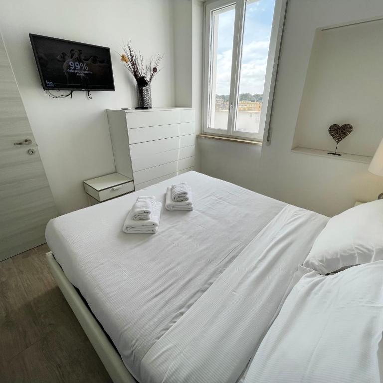 YCH-Attico con splendida vista su Villa Ada - Apartment mit 1 Schlafzimmer - 15