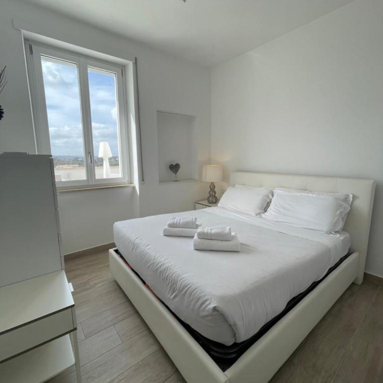 YCH-Attico con splendida vista su Villa Ada - Apartment mit 1 Schlafzimmer - 4