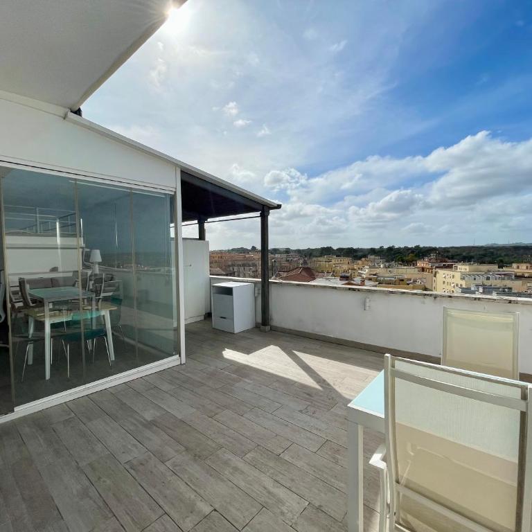 YCH-Attico con splendida vista su Villa Ada - Apartment mit 1 Schlafzimmer - 25