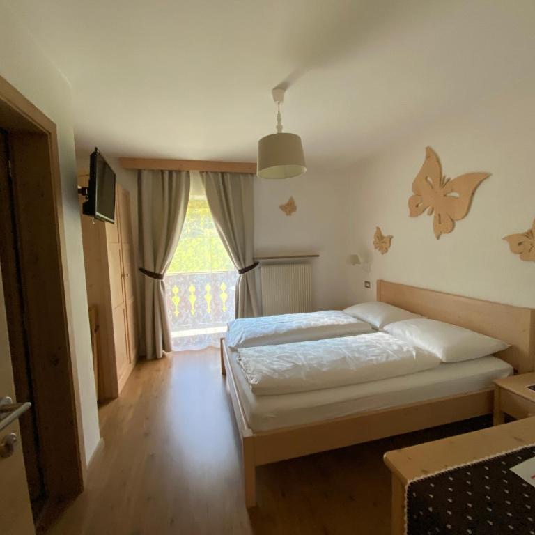 Garni Neidia - Chambre Double - Vue sur Montagne - 5