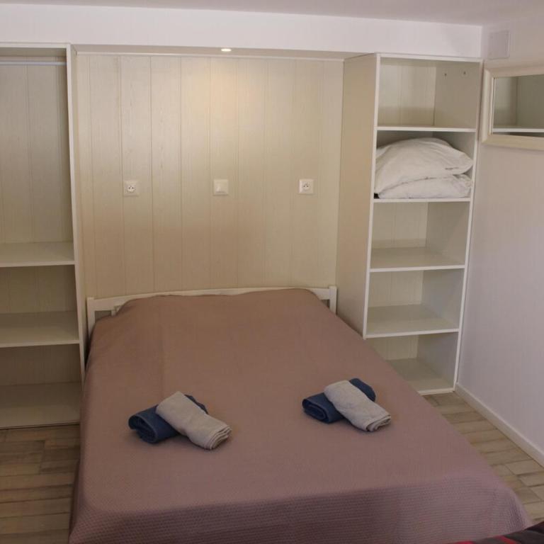 charmant studio plain-pied parking gratuit - Appartement 1 Chambre - 6