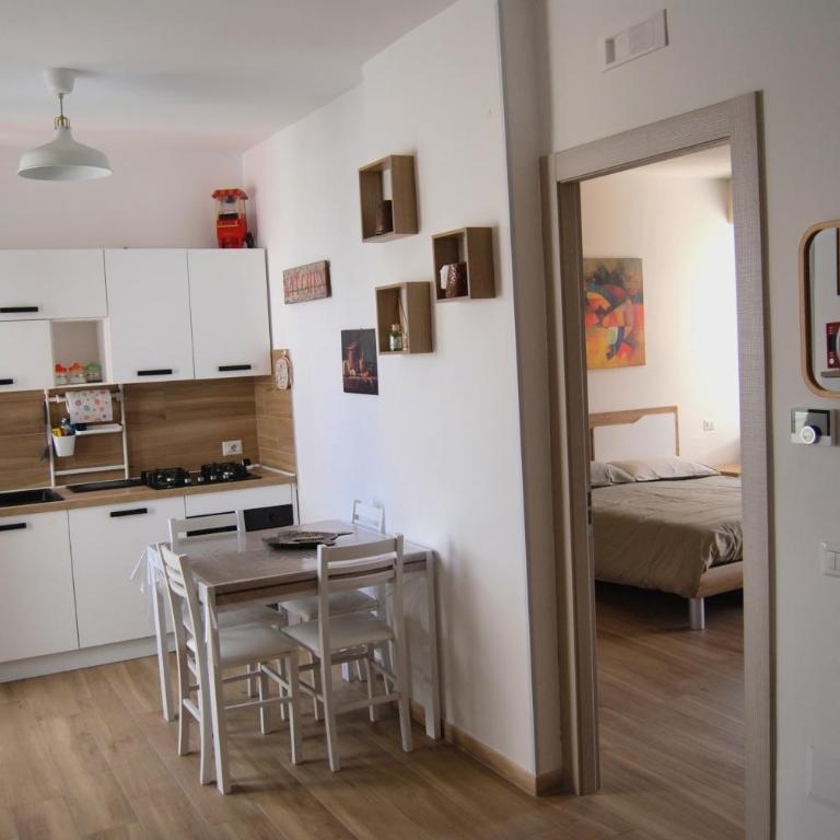 Tiburtina Family Apartment - Two-Bedroom Apartment with Balcony - 27