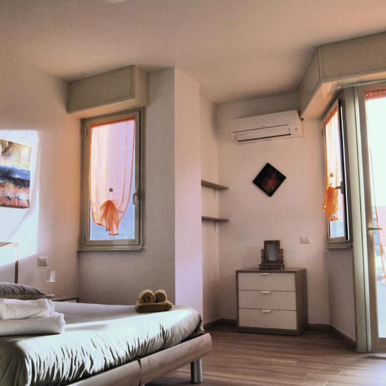 Tiburtina Family Apartment - Two-Bedroom Apartment with Balcony - 25