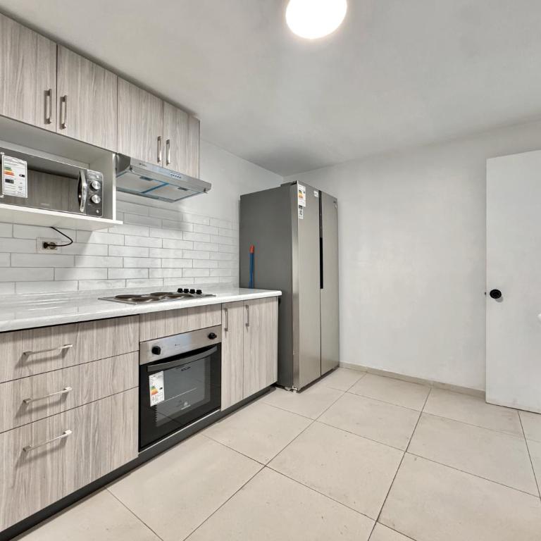 Casa entera 3D3B para 8-10 Personas Las Condes - Escuela Militar - Casa de 3 dormitorios - 7