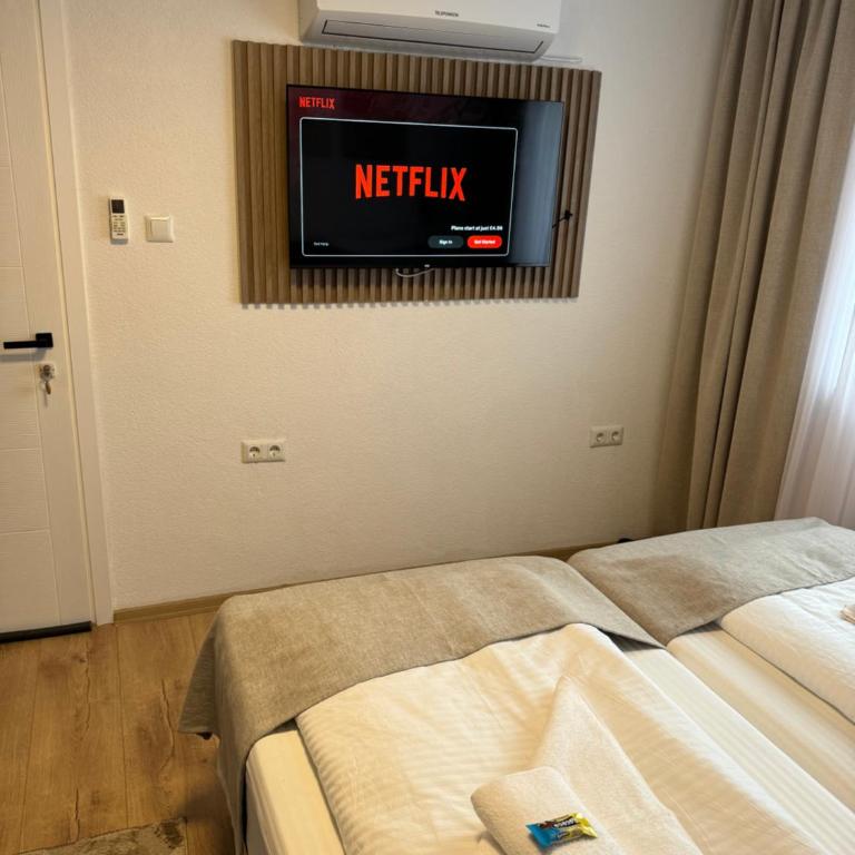 Apartments HAN 2 Sarajevo - Deluks Dvokrevetna Soba sa Bračnim Krevetom/Zasebnim Krevetima - 9