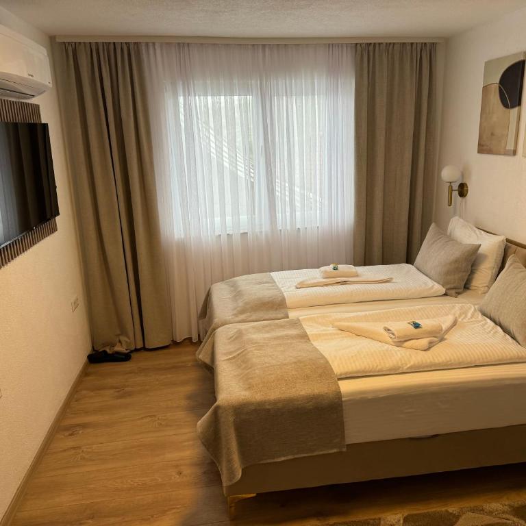 Apartments HAN 2 Sarajevo - Deluks Dvokrevetna Soba sa Bračnim Krevetom/Zasebnim Krevetima - 16