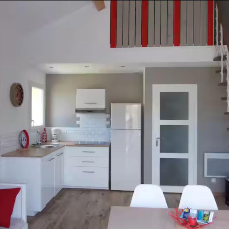 Presqu ile de Giens Maison T3 avec jardin et climatisee - Two-Bedroom House - 2