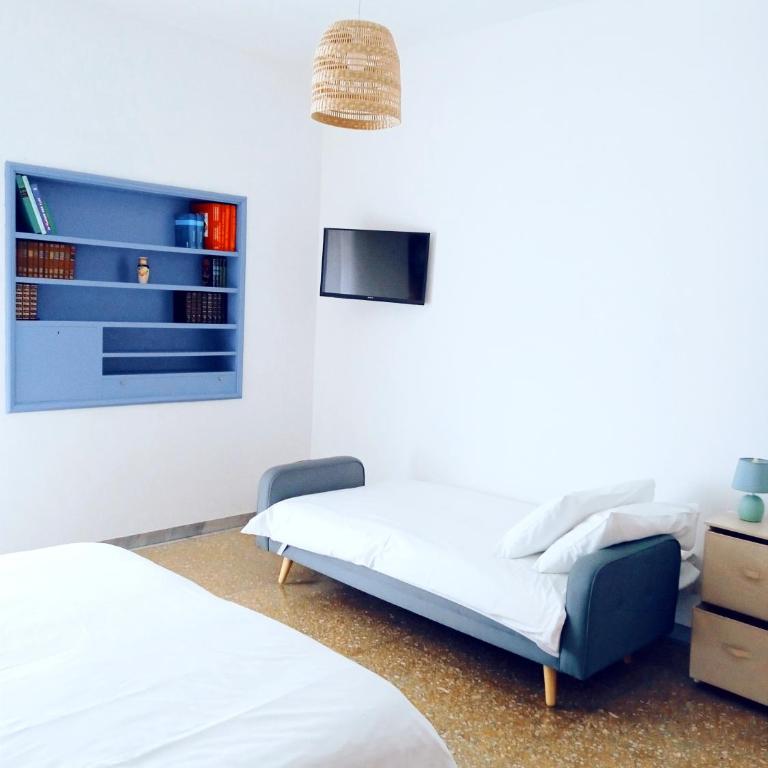 DOMUS REMO Room #1 - Camera Tripla con Bagno Privato - 5