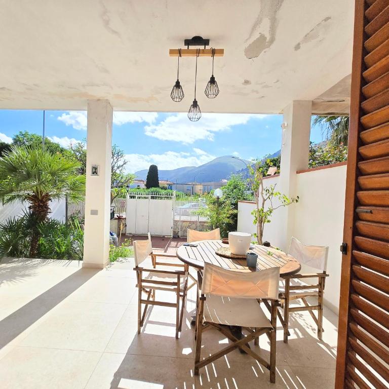 Villa Lumos Mondello Beach - Two-Bedroom Villa - 79