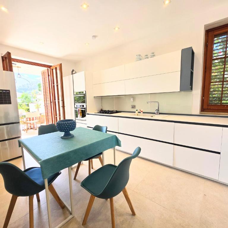 Villa Lumos Mondello Beach - Two-Bedroom Villa - 81