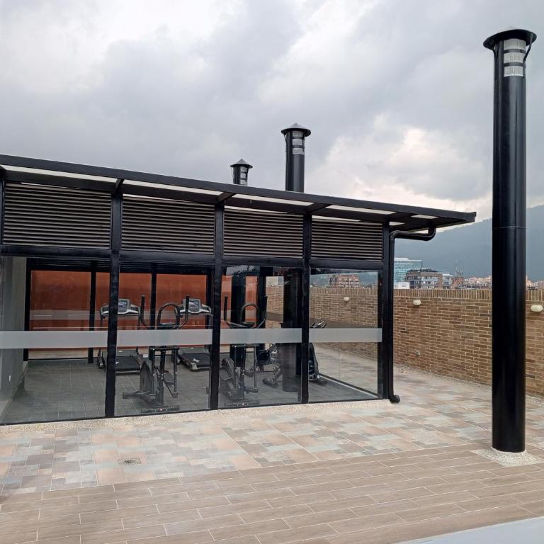 Soul Santa Bárbara executive, wifi 300 megas, Big Queen size bed, Smart tv Netflix, Walking distance to Unicentro Mall, Starbucks in front of the building, Top location - Apartamento de 1 dormitorio - 19