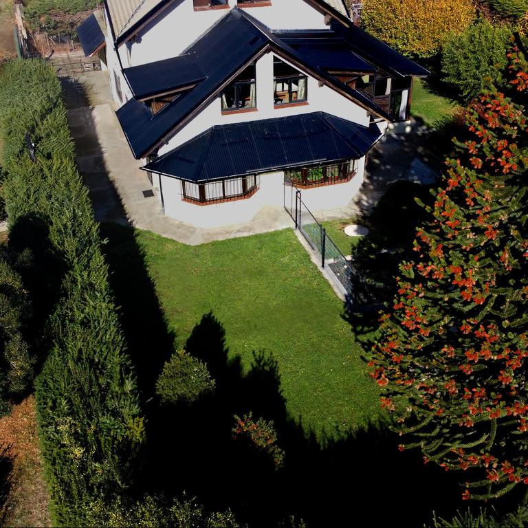 Rincon de la Araucaria Dina Huapi - Casa de 2 dormitorios - 20