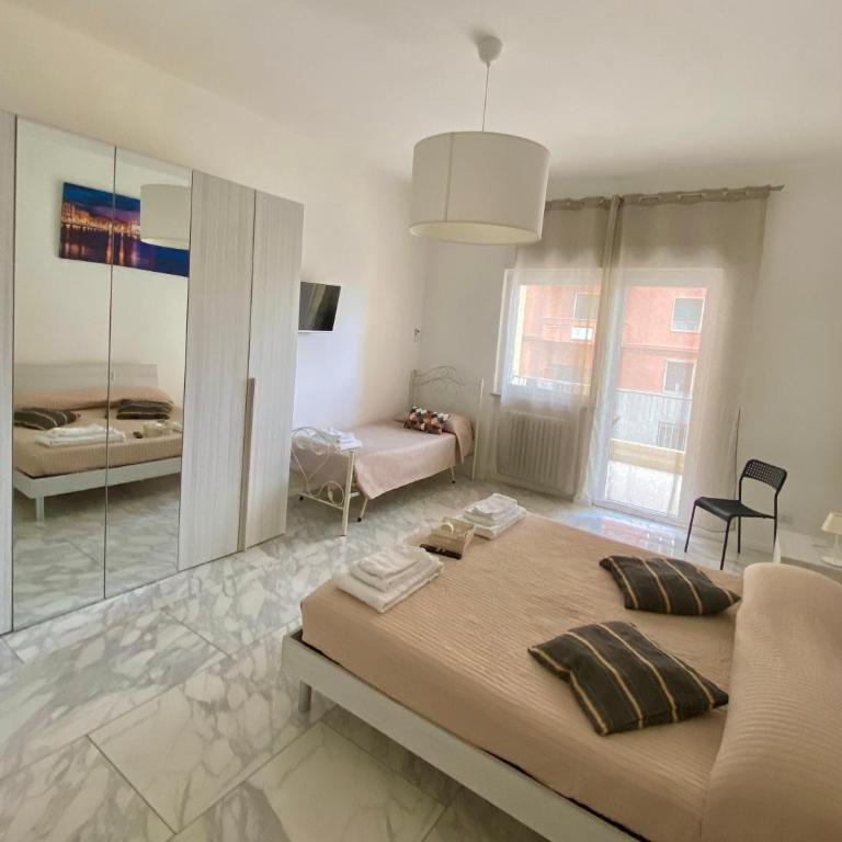 Ennio Rooms - Luxury Triple Room - 1