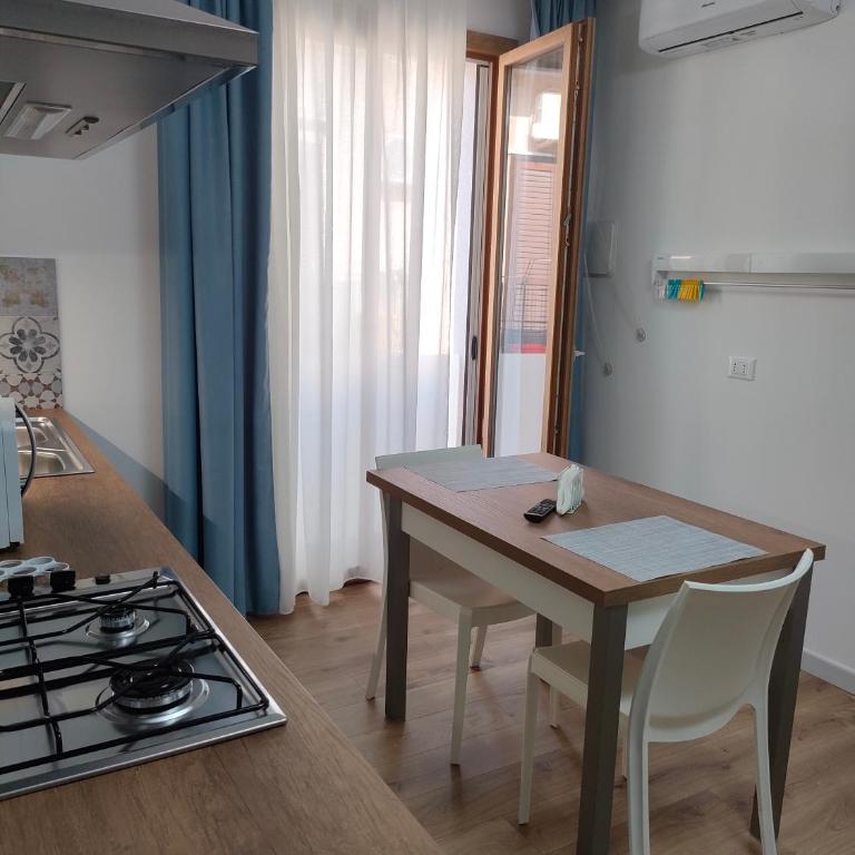 DH Studio Apartments - One-Bedroom Apartment - 13