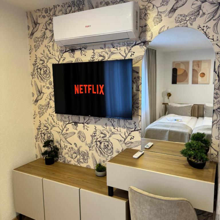 Apartments HAN 2 Sarajevo - Superior Dvokrevetna Soba sa Bračnim Krevetom / Zasebnim Krevetima i Pogledom na Grad - 2