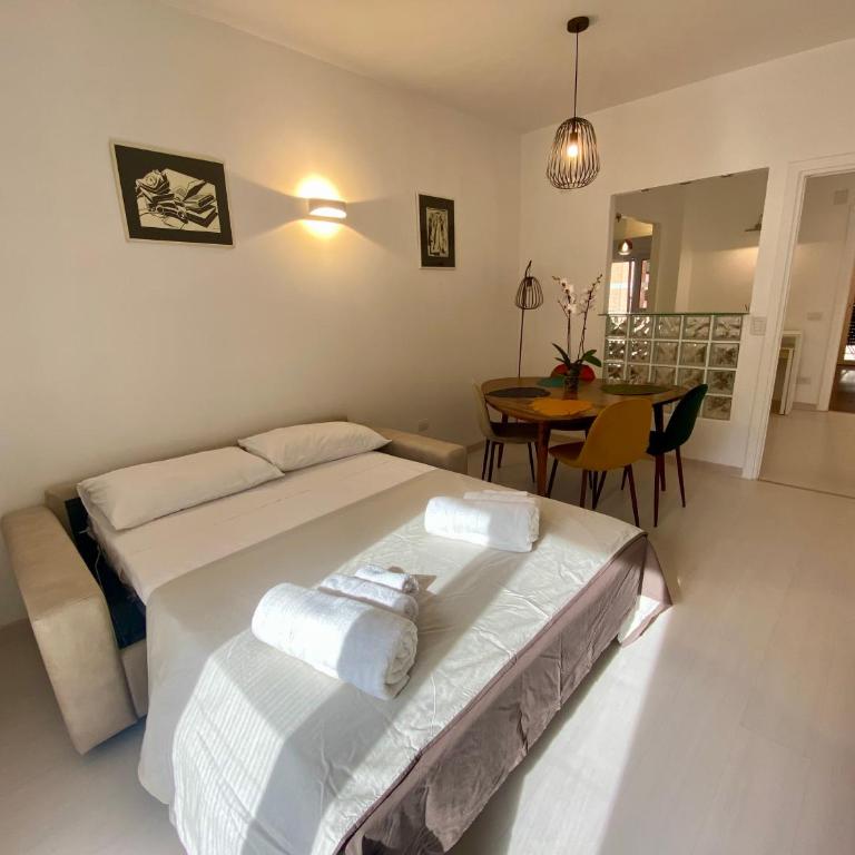 Leone's Rooms - Ampio e luminoso appartamento - Two-Bedroom Apartment - 20