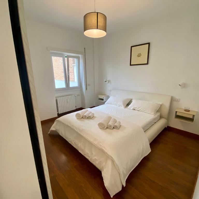 Leone's Rooms - Ampio e luminoso appartamento - Two-Bedroom Apartment - 9
