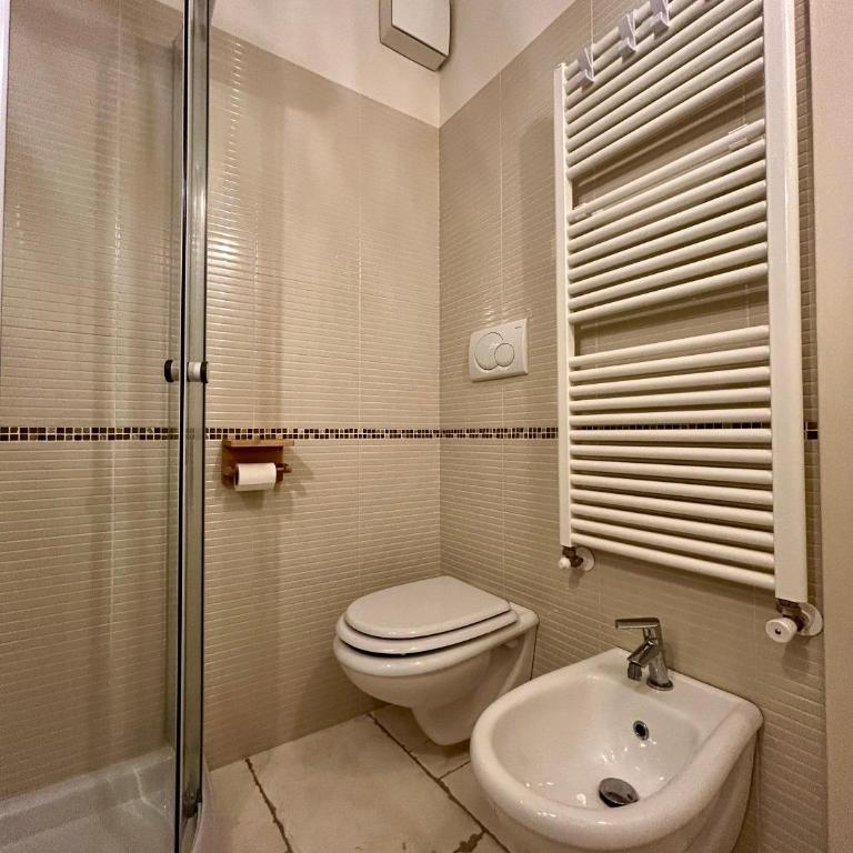 Elegance home - Appartamento con 1 Camera da Letto - 20
