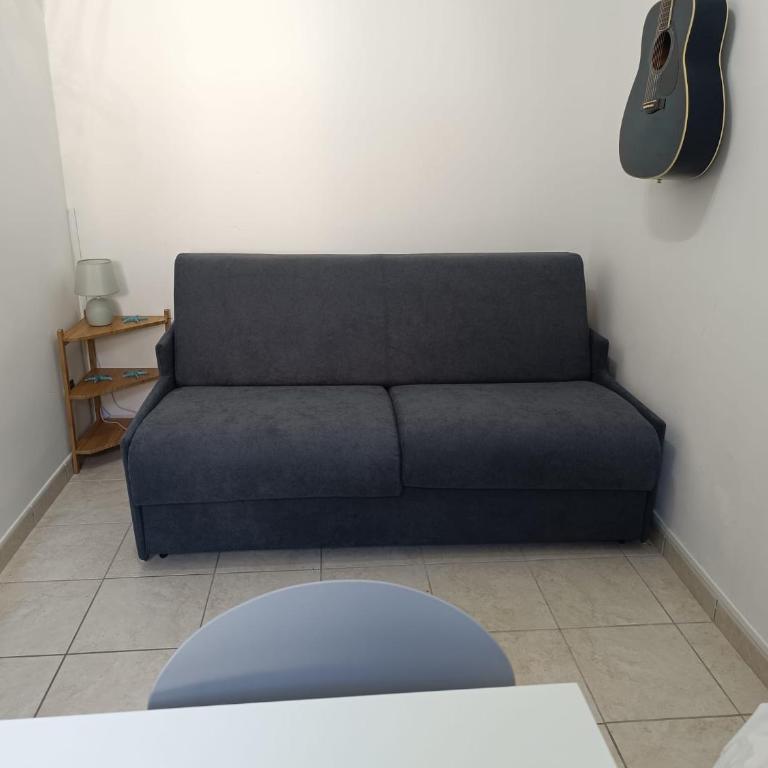 Sandra Sirolo house - One-Bedroom Apartment - 17