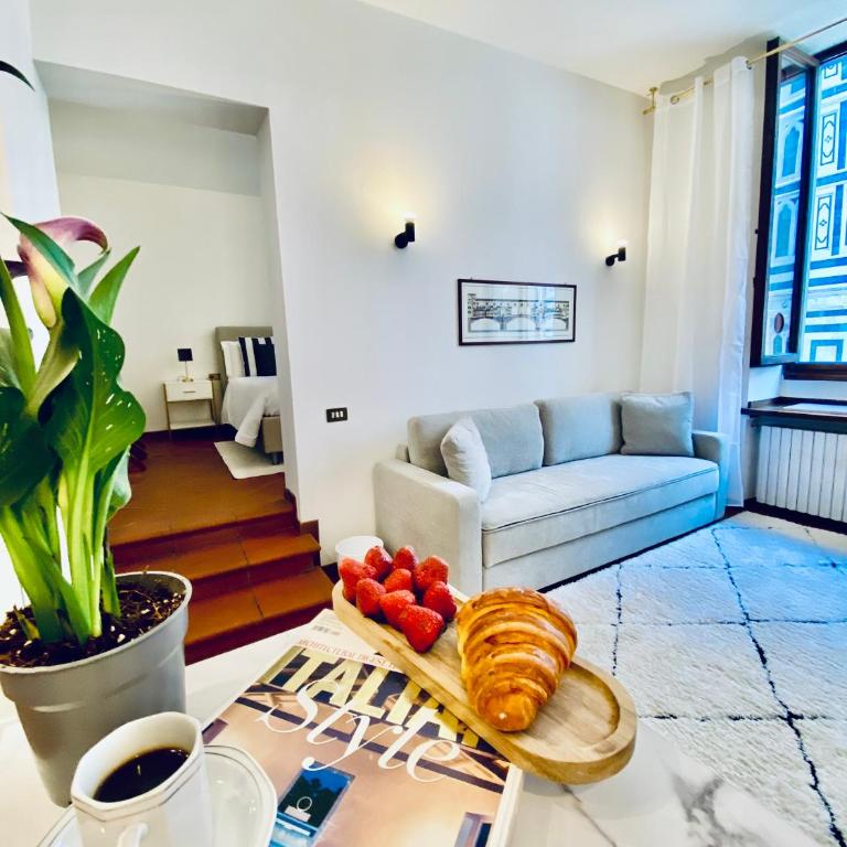 La Mandorla Iconic Duomo View - Deluxe Apartment - 4