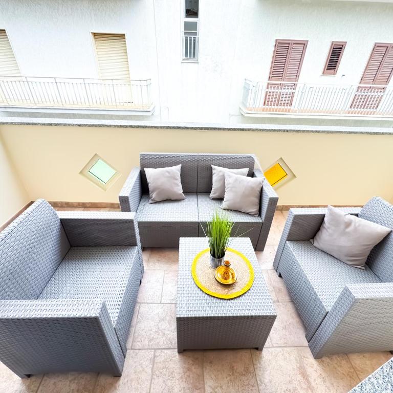 Donatella House - One-Bedroom Apartment - 13