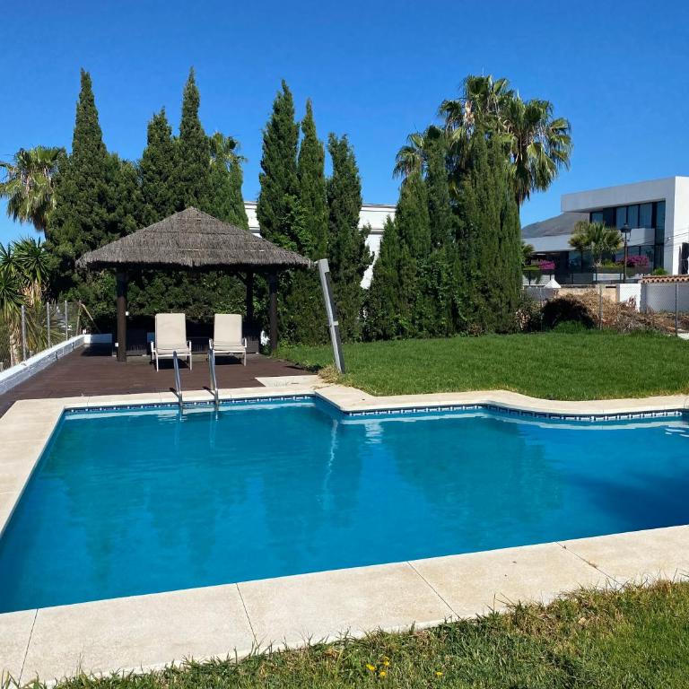 Modern & Relax Apartment in Estepona, Perfect for Families - Two-Bedroom Apartment - 32