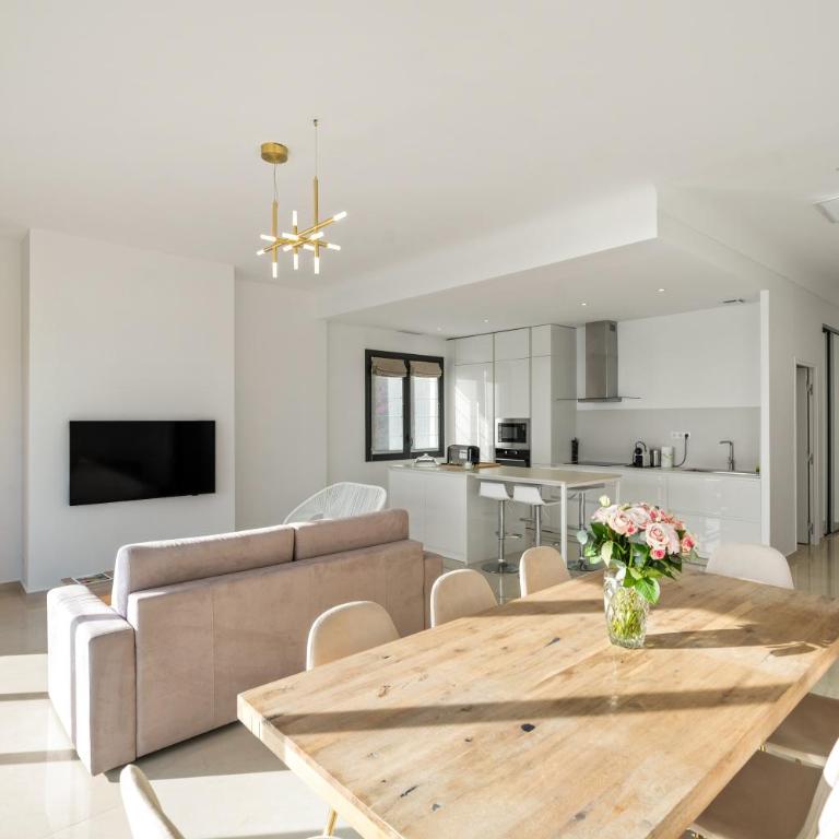 Hôtel Le Roquebrune - Suite - Vue sur Mer - 2