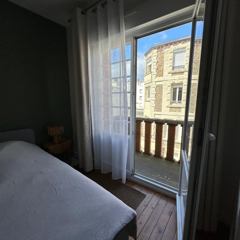Belle maison rénovée vue mer latérale- LM la plage - Maison 4 Chambres - 6