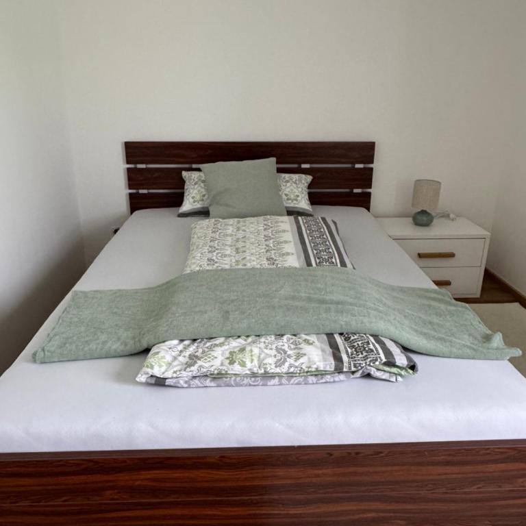 Karawankenblick - Doppelzimmer mit Gartenblick - 1